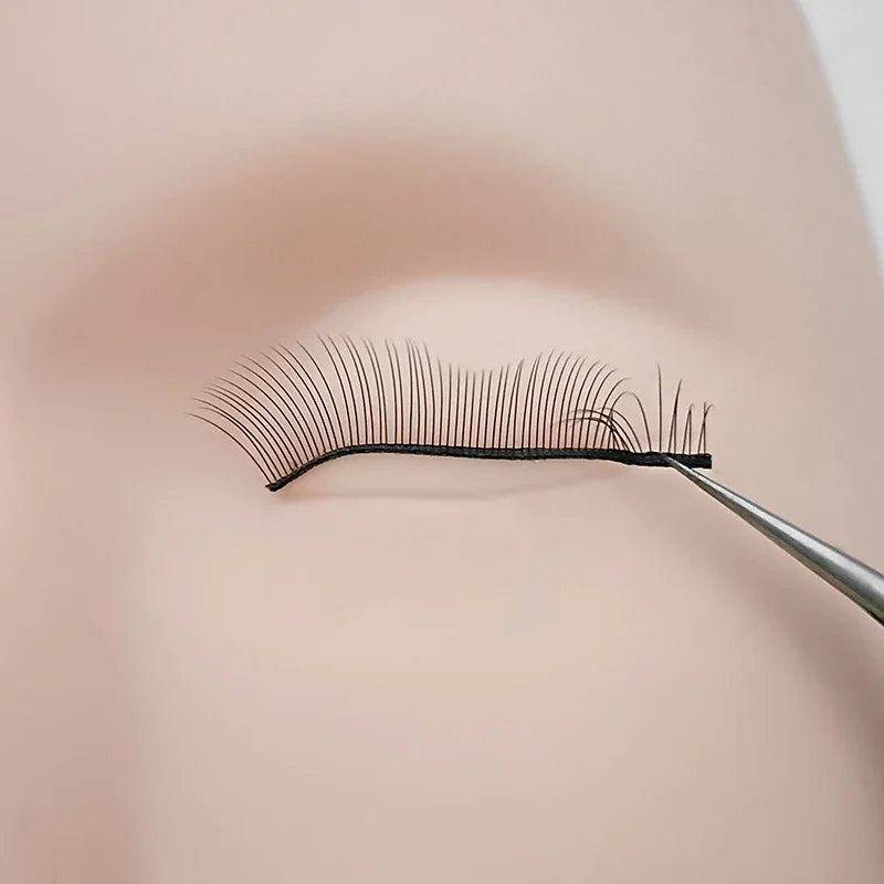 Mannequin d'entrainement extensions de cils