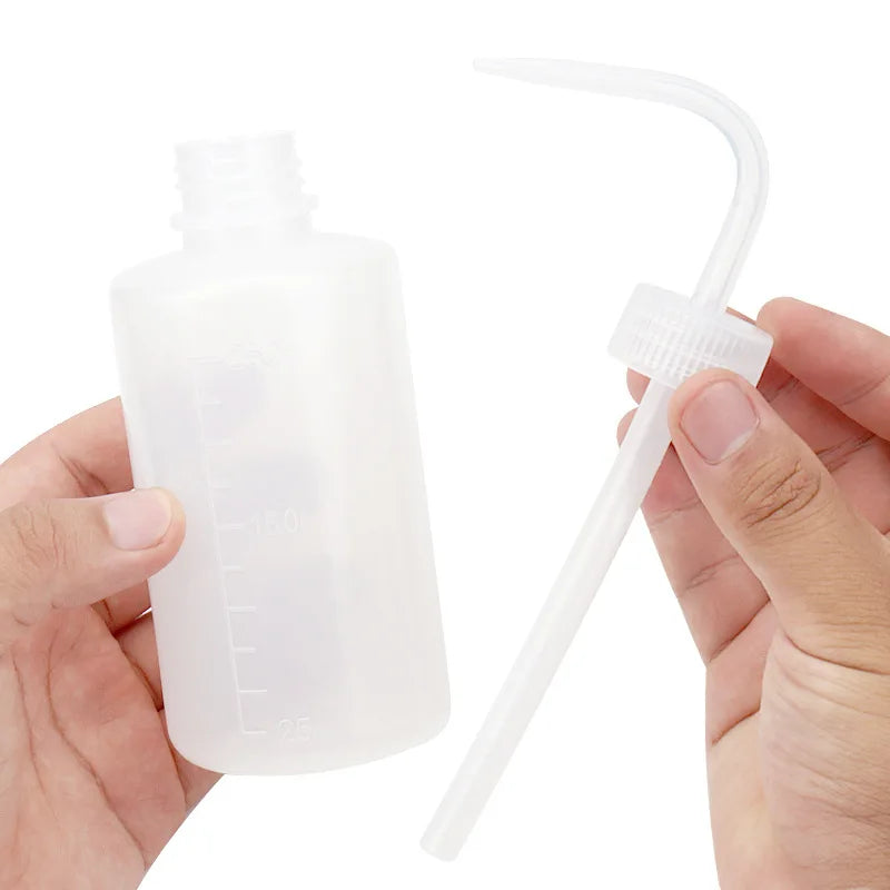 Flacon pour nettoyage de cils